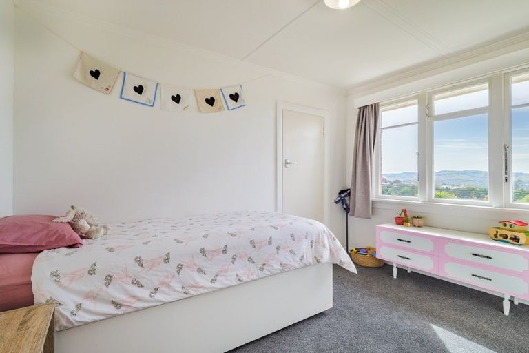 Photo of property in 72 Glenpark Avenue, Mornington, Dunedin, 9011