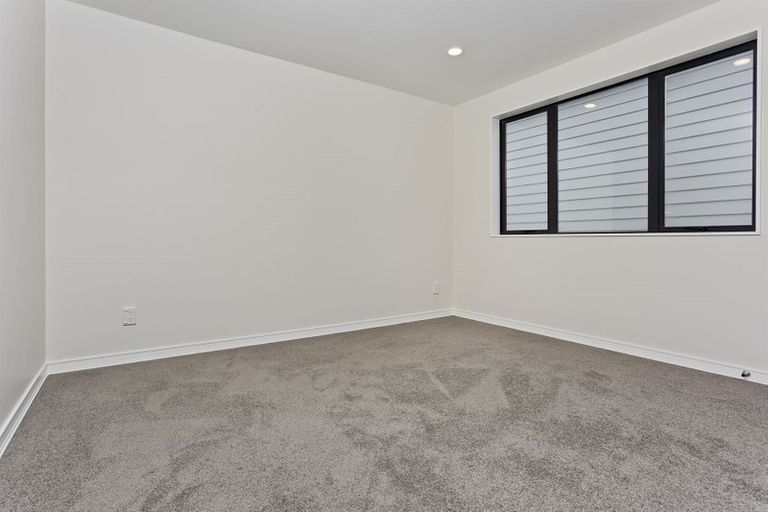 Photo of property in 60 Lusitano Drive, Karaka, Papakura, 2113