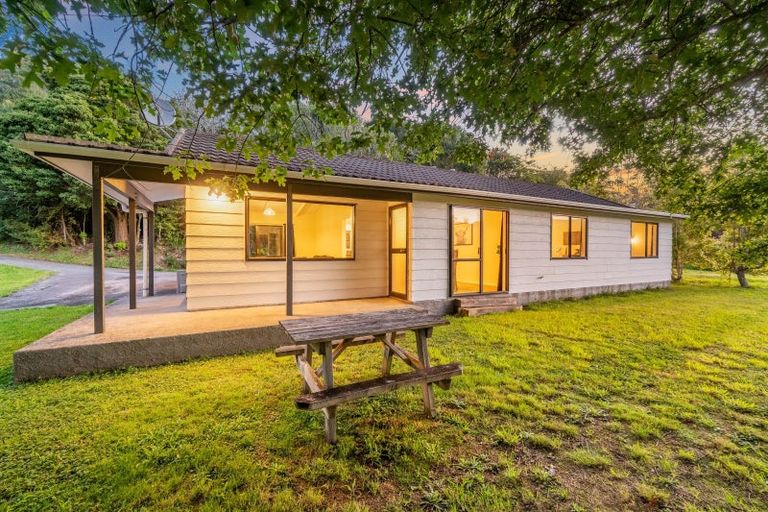 Photo of property in 490f Main Road North, Timberlea, Upper Hutt, 5018