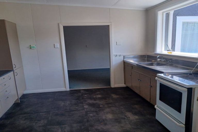 Photo of property in 19 Hereford Street, West End, Palmerston North, 4410