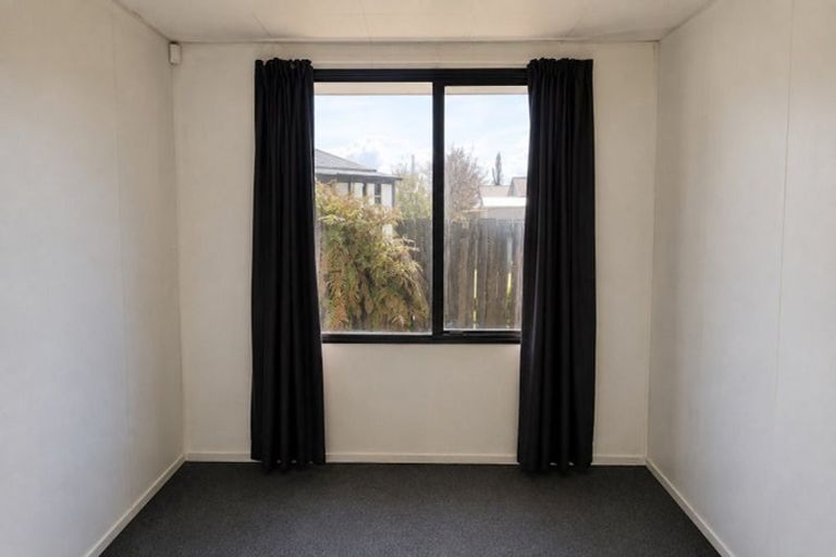 Photo of property in 101a Pohutukawa Drive, Owhata, Rotorua, 3010