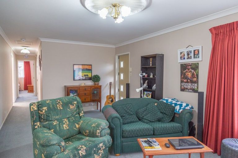 Photo of property in 2/2 Poihaere Street, Turangi, 3334