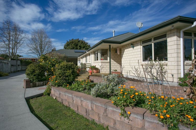 Photo of property in 2 Holmwood Park Drive, Morrinsville, 3300