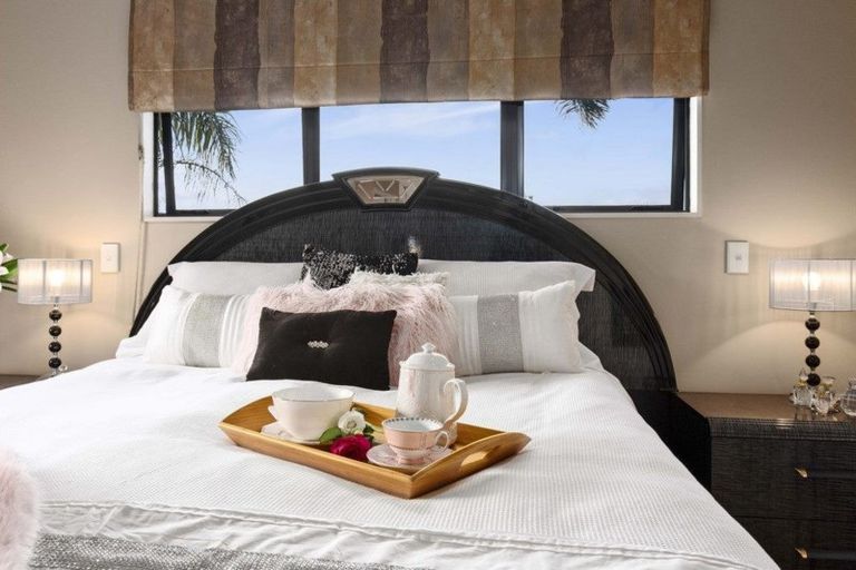 Photo of property in 34 Byblos Place, The Gardens, Auckland, 2105