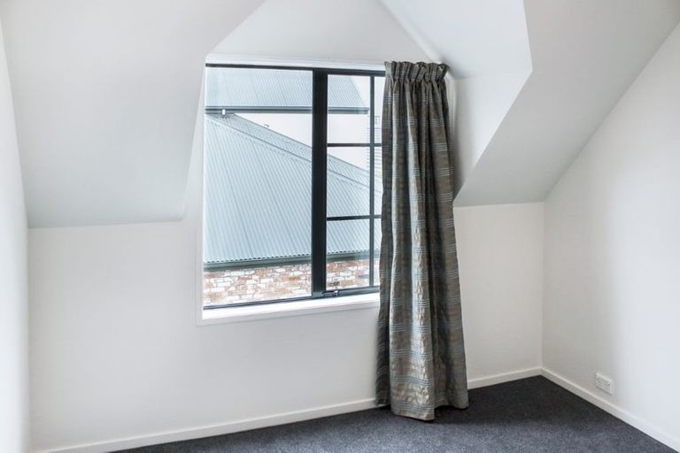 Photo of property in 46d Division Street, Riccarton, Christchurch, 8041