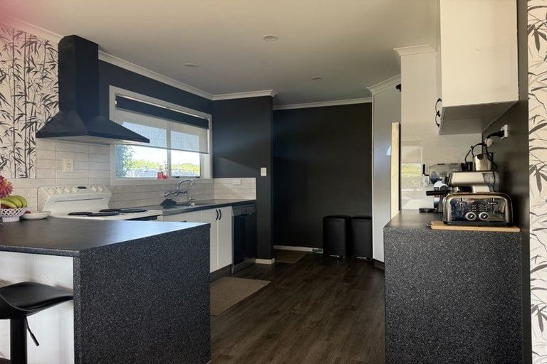 Photo of property in 5769 South Road, Rahotu, Opunake, 4684