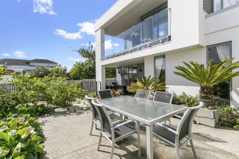 Photo of property in 38a Takutai Avenue, Bucklands Beach, Auckland, 2012