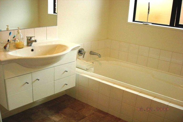 Photo of property in 4 Taiwhenua Street, Rangiora, 7400