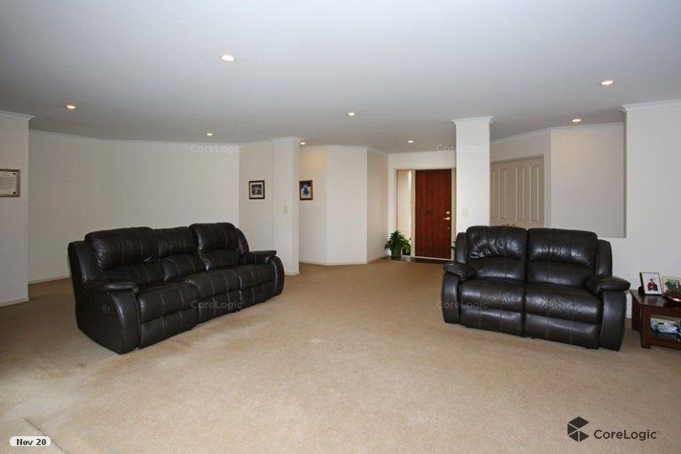 Photo of property in 57 Old Barn Road, Opaheke, Papakura, 2584