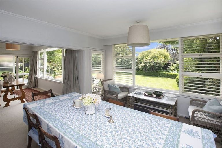 Photo of property in 17 Desmond Street, Merivale, Christchurch, 8014