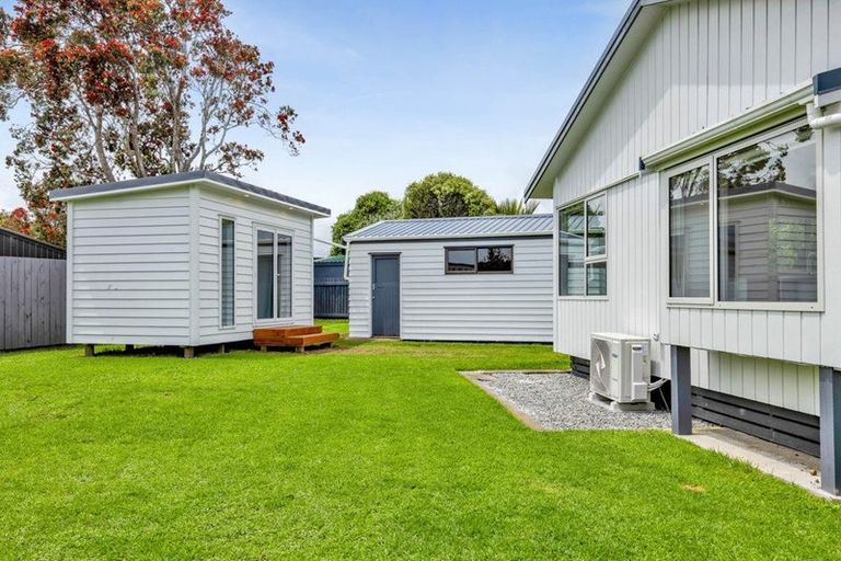 Photo of property in 4 Maralyn Place, Bell Block, New Plymouth, 4312