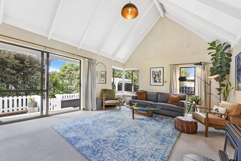 Photo of property in 2/4 Byron Place, Stoke, Nelson, 7011