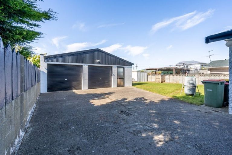 Photo of property in 106 Cunningham Crescent, Grasmere, Invercargill, 9810