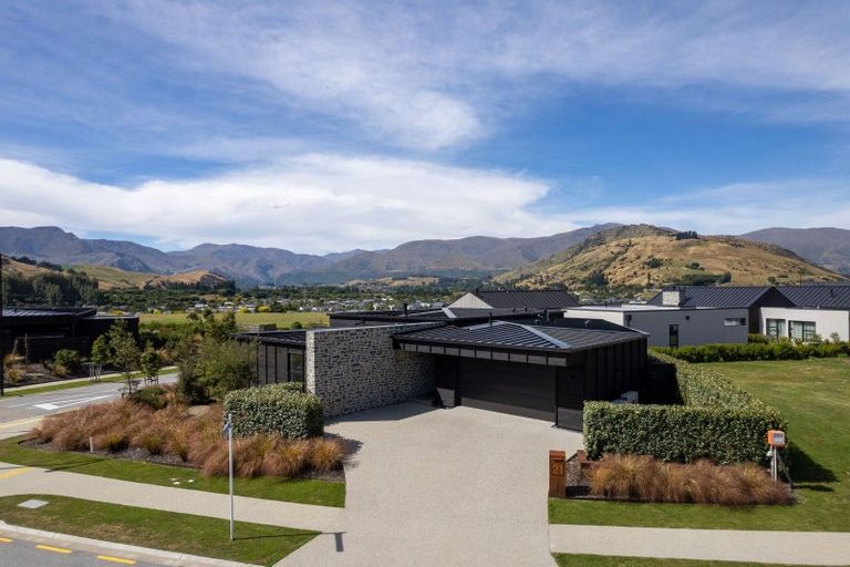 Photo of property in Kawarau Heights, 21 Kawarau Heights Boulevard, Lake Hayes, Queenstown, 9304