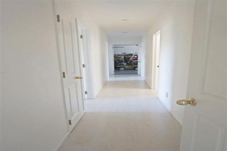 Photo of property in 43 Rathmar Drive, Manurewa, Auckland, 2105