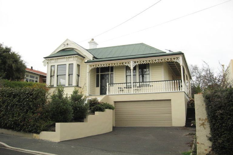 Photo of property in 11 Mataora Road, Kenmure, Dunedin, 9011