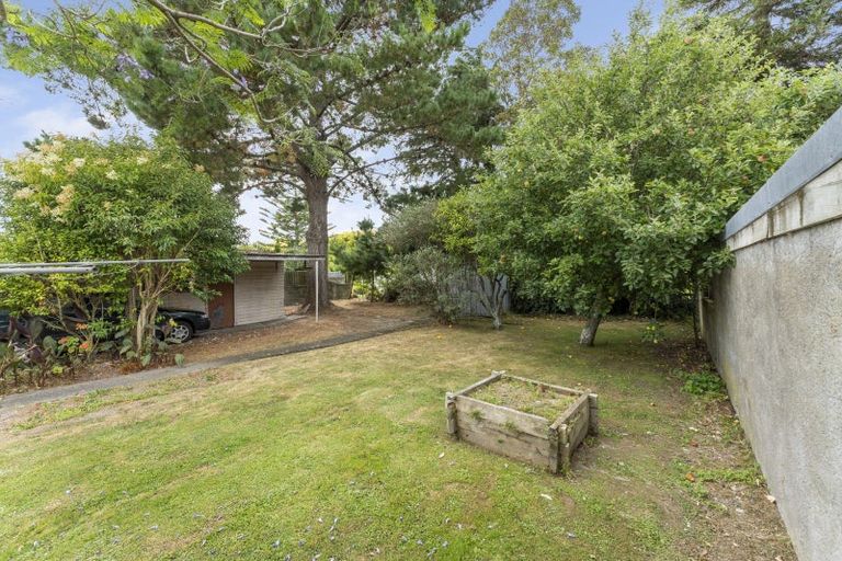 Photo of property in 18 Glasgow Street, Takaro, Palmerston North, 4412