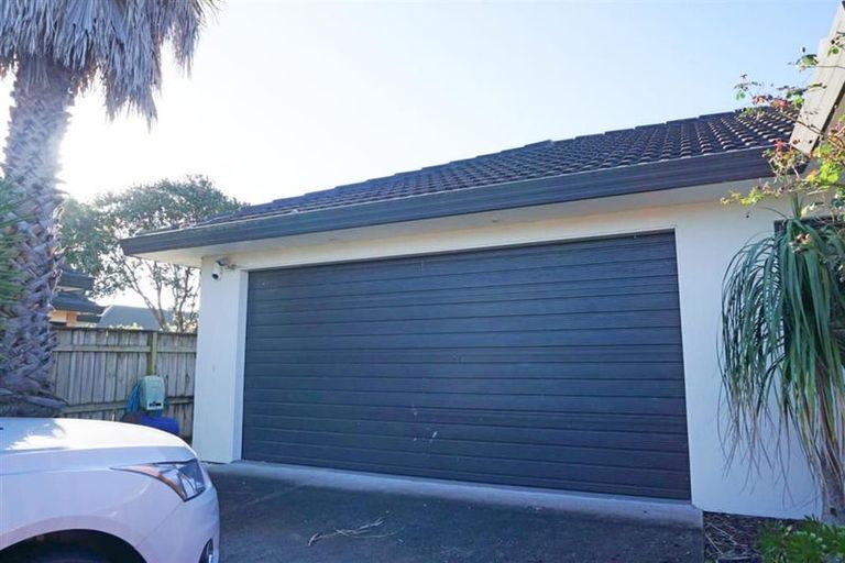 Photo of property in 43 Rathmar Drive, Manurewa, Auckland, 2105