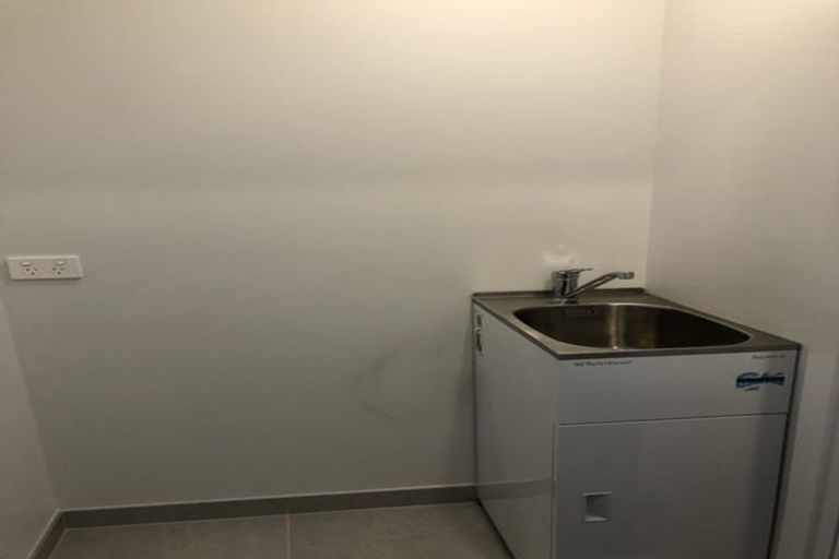 Photo of property in 278 Hobsonville Point Road, Hobsonville, Auckland, 0616