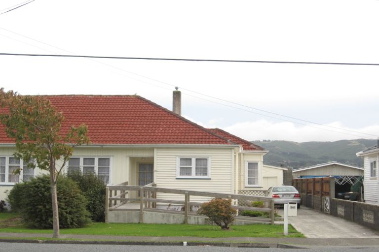 Photo of property in 247 Naenae Road, Naenae, Lower Hutt, 5011