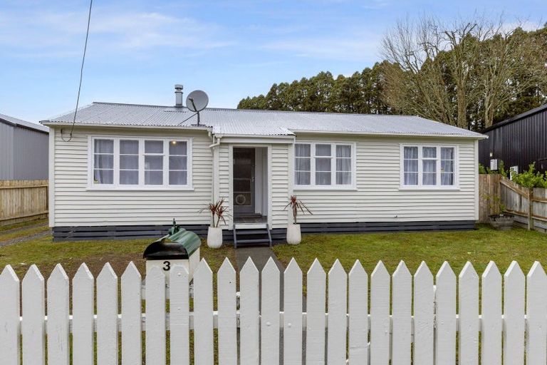 Photo of property in 3 Moana Crescent, Mangakino, 3421