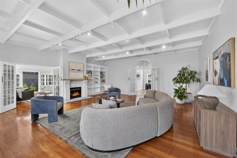 Photo of property in 2 Minnehaha Avenue, Takapuna, Auckland, 0622
