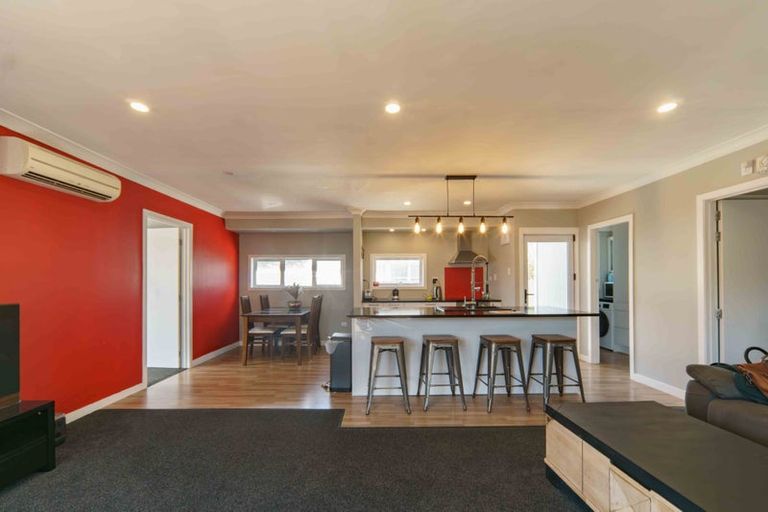 Photo of property in 8 Deanwell Avenue, Deanwell, Hamilton, 3206