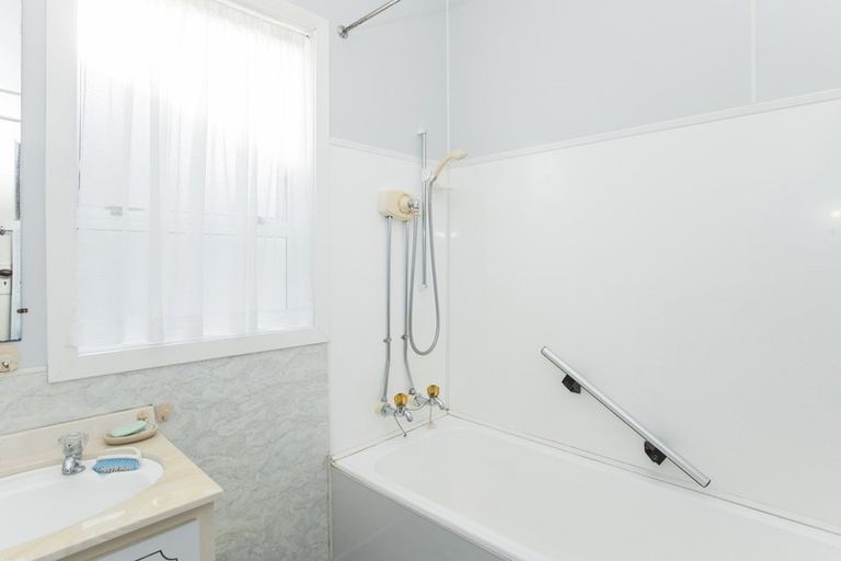 Photo of property in 24 Herbert Road, Te Hapara, Gisborne, 4010