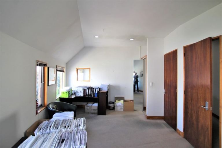 Photo of property in 112 Gladstone Road, Parnell, Auckland, 1052