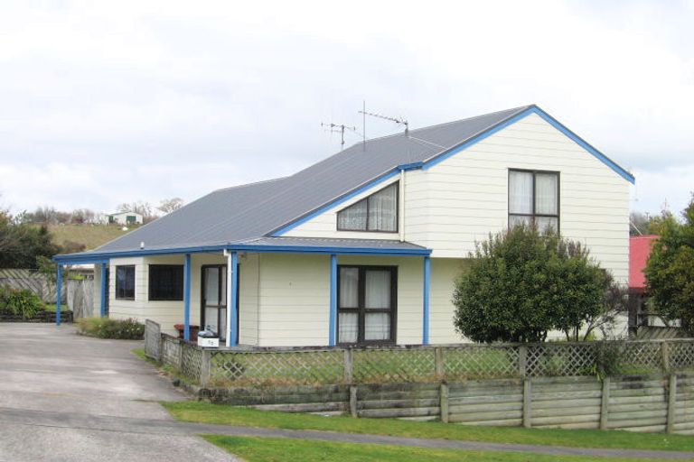 Photo of property in 63 Lansdowne Crescent, Glenview, Hamilton, 3206