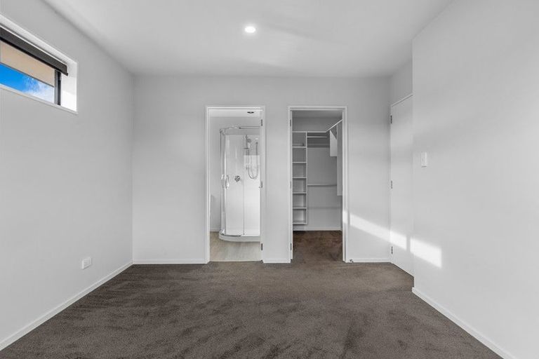 Photo of property in 4 Godley Place, Woodend, 7610