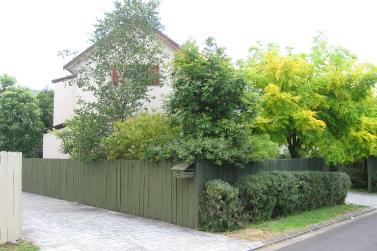 Photo of property in 6 Convamore Lane, Mount Wellington, Auckland, 1060