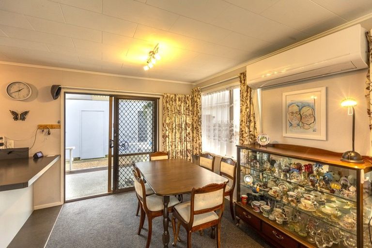 Photo of property in 90 Freyberg Avenue, Tamatea, Napier, 4112