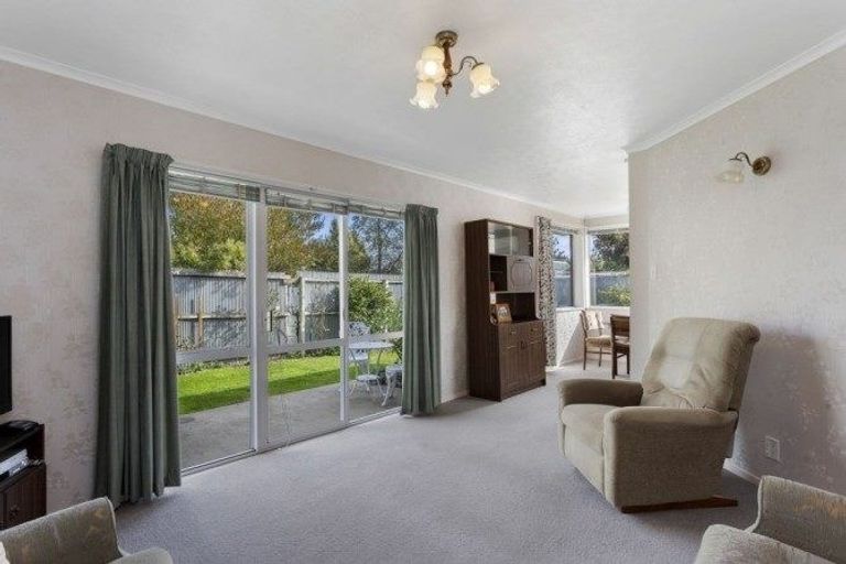 Photo of property in 17a Ayers Street, Rangiora, 7400