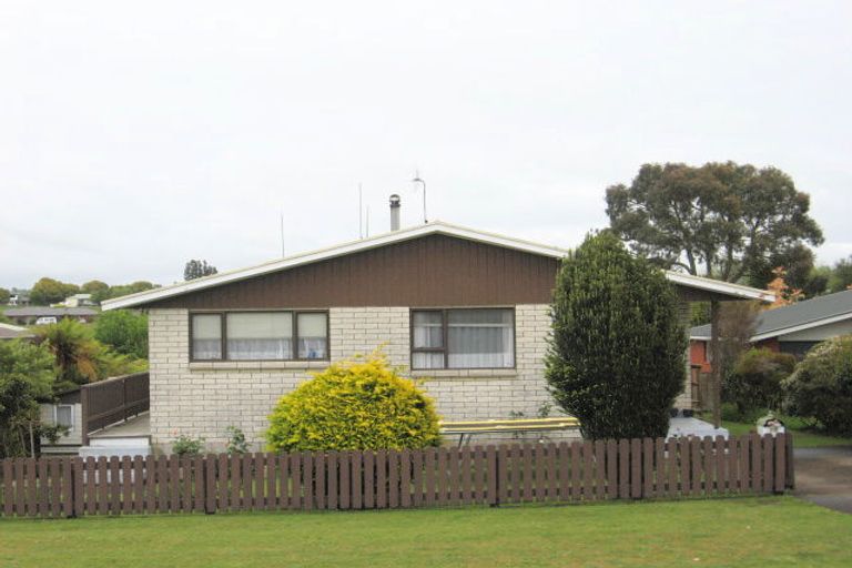 Photo of property in 72 Woodlands Road, Opotiki, 3122