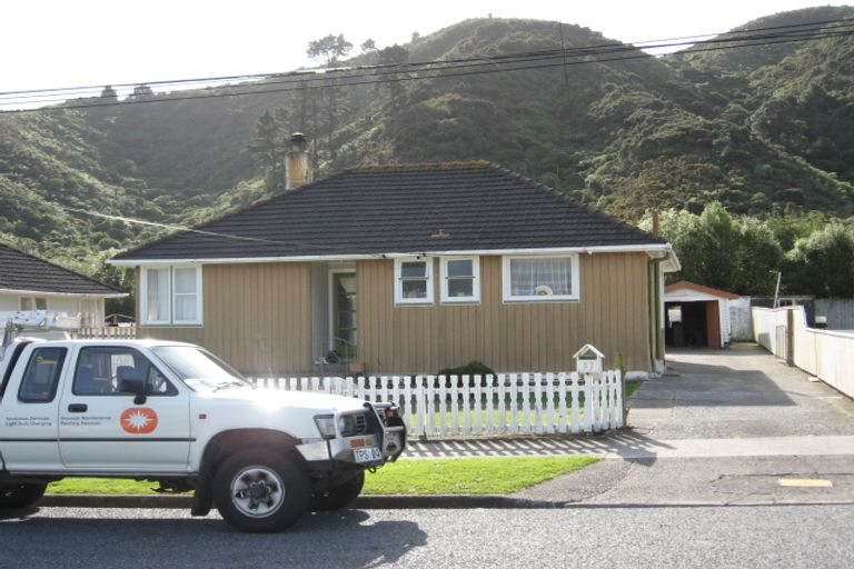Photo of property in 57 Fleet Street, Naenae, Lower Hutt, 5011
