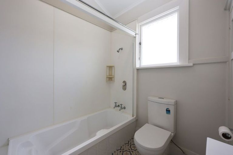 Photo of property in 57 Tees Street, South Hill, Oamaru, 9400