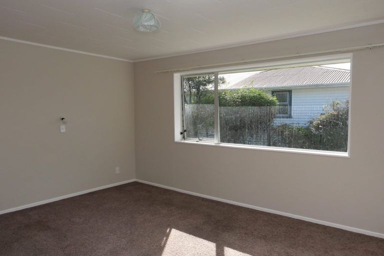 Photo of property in 78a Rata Road, Raumati Beach, Paraparaumu, 5032