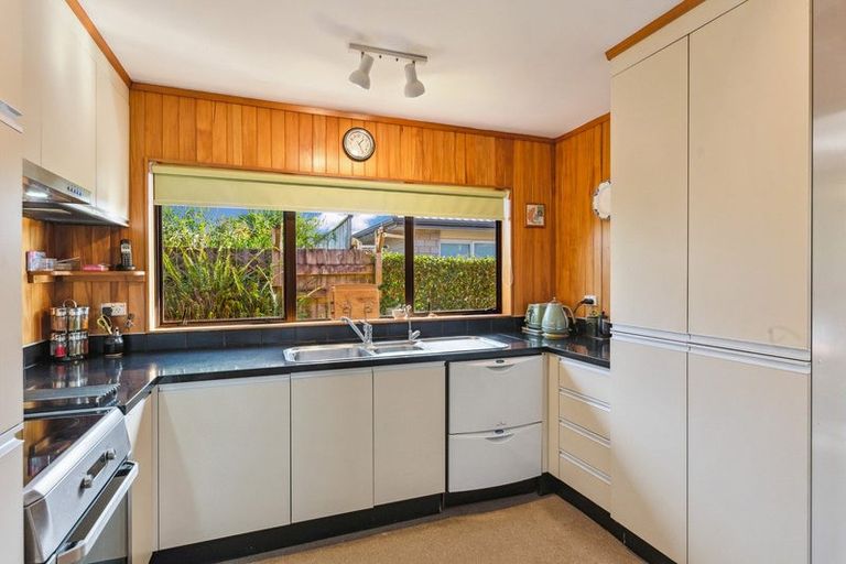 Photo of property in 25a Kaka Road, Raumati Beach, Paraparaumu, 5032