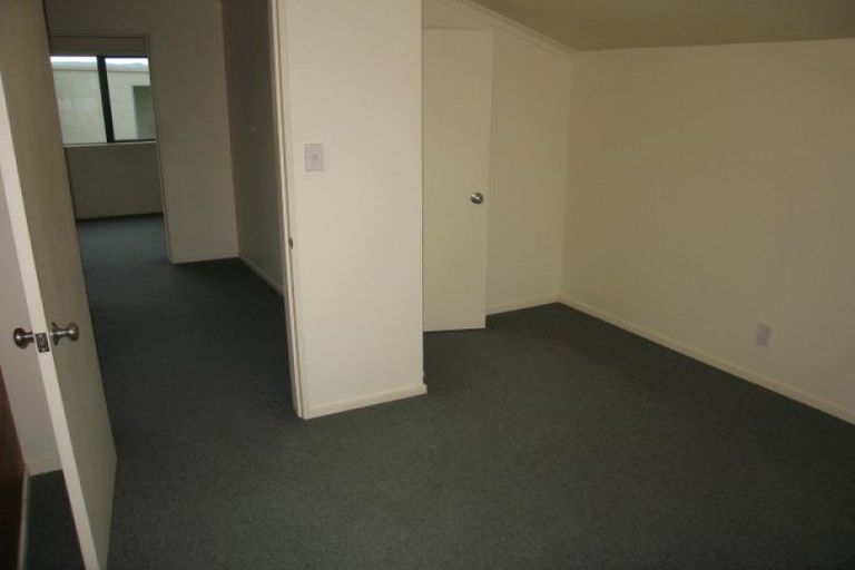 Photo of property in 44 Stewart Crescent, Hokowhitu, Palmerston North, 4410