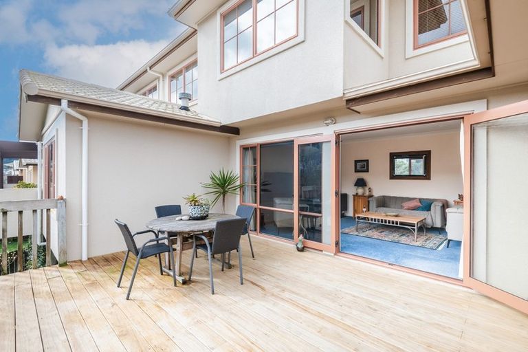 Photo of property in 51 Lakewood Avenue, Churton Park, Wellington, 6037