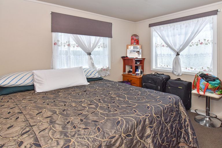 Photo of property in 42 Clayton Avenue, Otara, Auckland, 2023