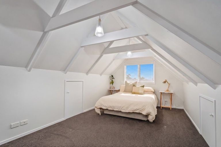 Photo of property in 24 Wells Place, Whitianga, 3510