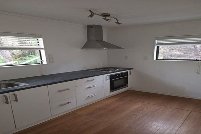 Photo of property in 20 Kerkwall Drive, Naenae, Lower Hutt, 5011