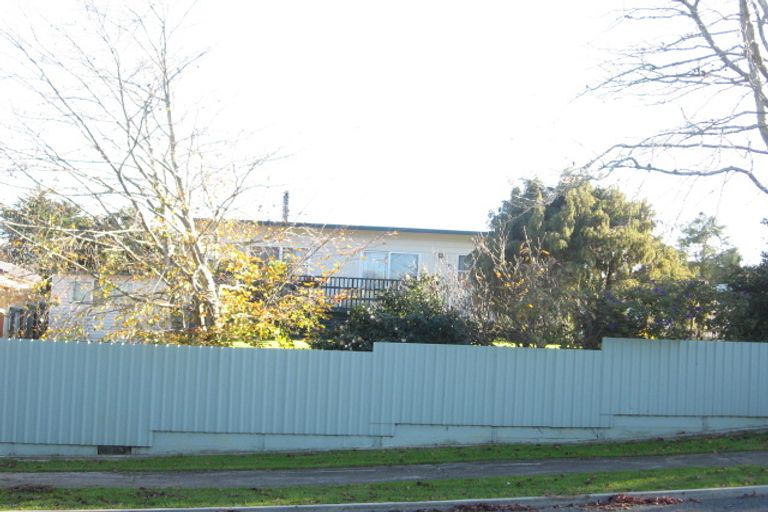 Photo of property in 137a Sykes Road, Weymouth, Auckland, 2103