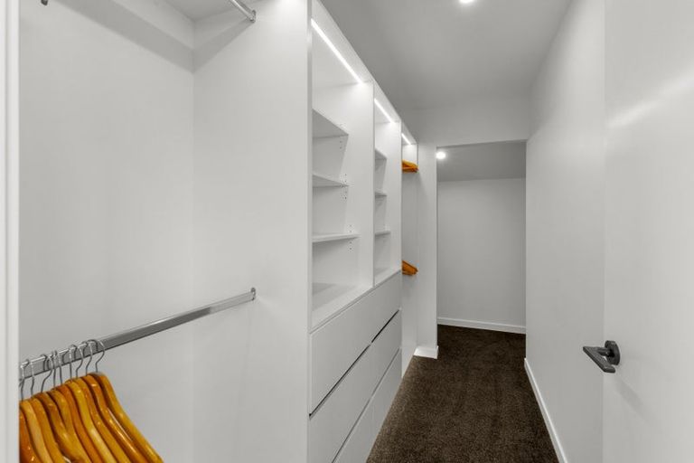 Photo of property in 48 Shepherd Road, Jacks Point, Queenstown, 9371