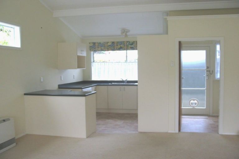 Photo of property in 1b Horoeka Street, Stokes Valley, Lower Hutt, 5019