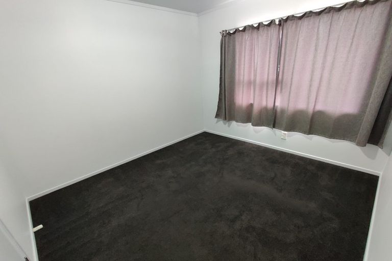 Photo of property in 43 Secretariat Place, Randwick Park, Auckland, 2105
