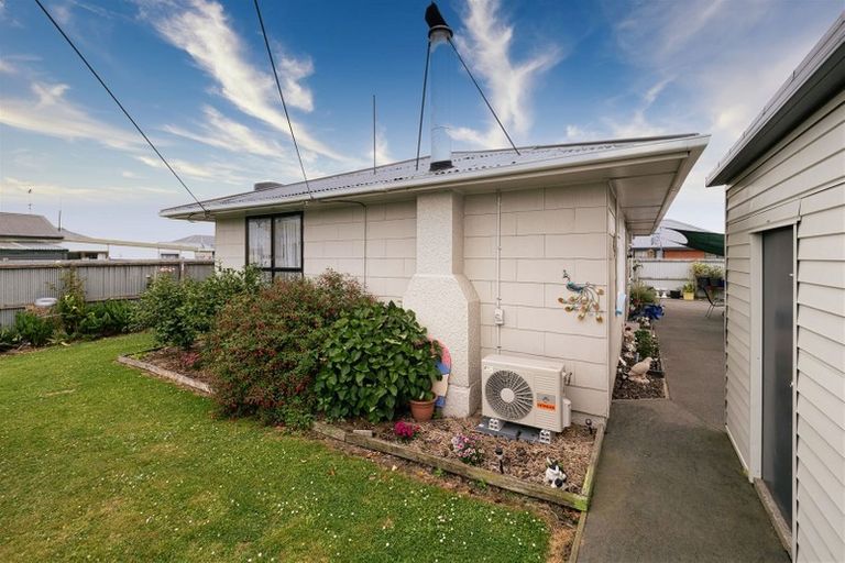 Photo of property in 112 Thomson Street, Tinwald, Ashburton, 7700