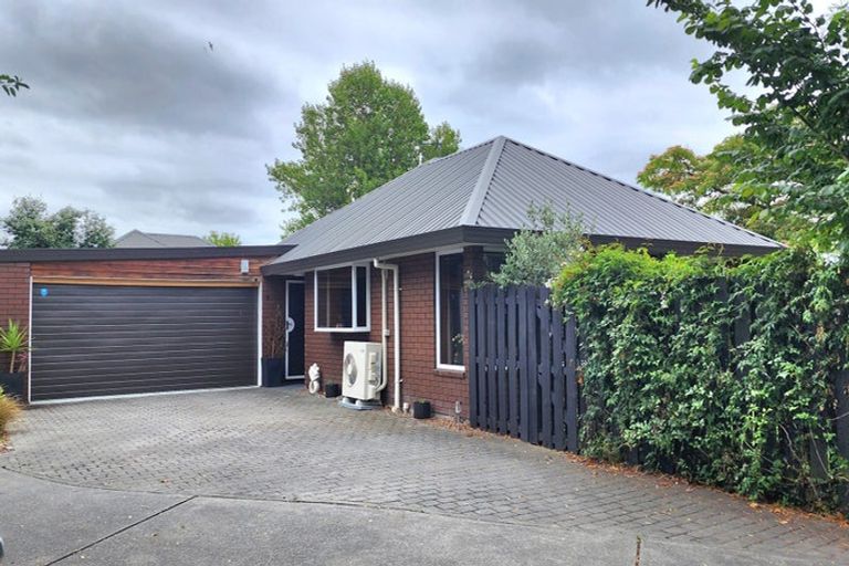 Photo of property in 60b Opawa Road, Waltham, Christchurch, 8023